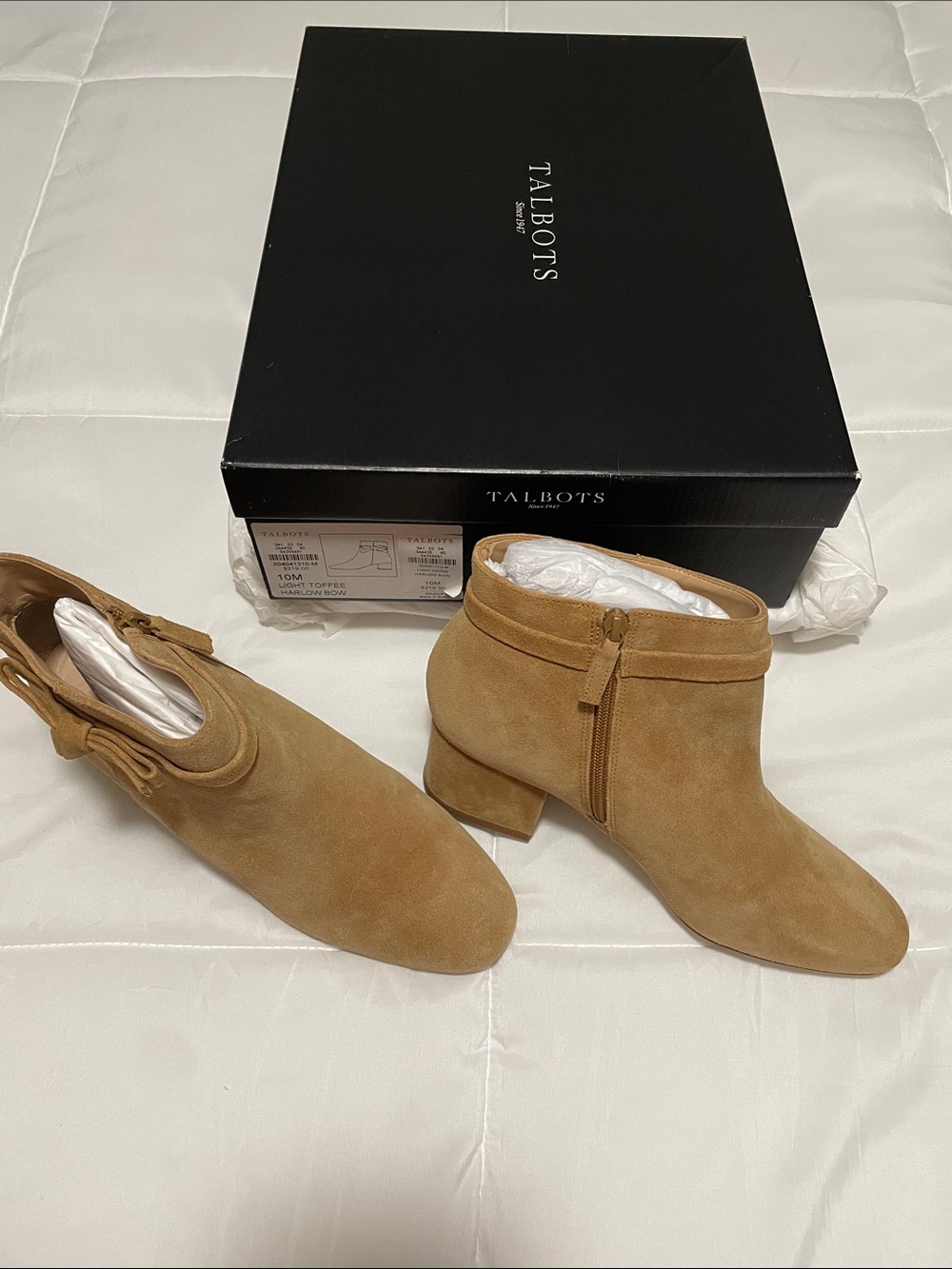 Talbots Light Toffee Harlow Bow Ankle Boots NWT size 10 M